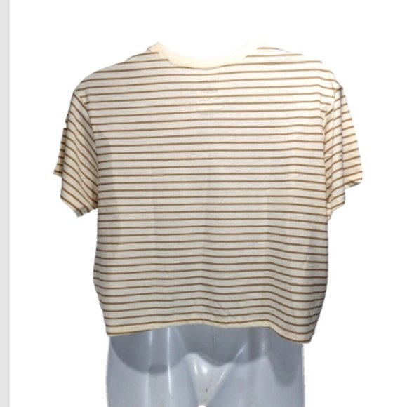 NWOT Torrid Bombshell Signature Jersey Crew Neck Crop Tee Plus Size 4X Tan - Picture 2 of 2